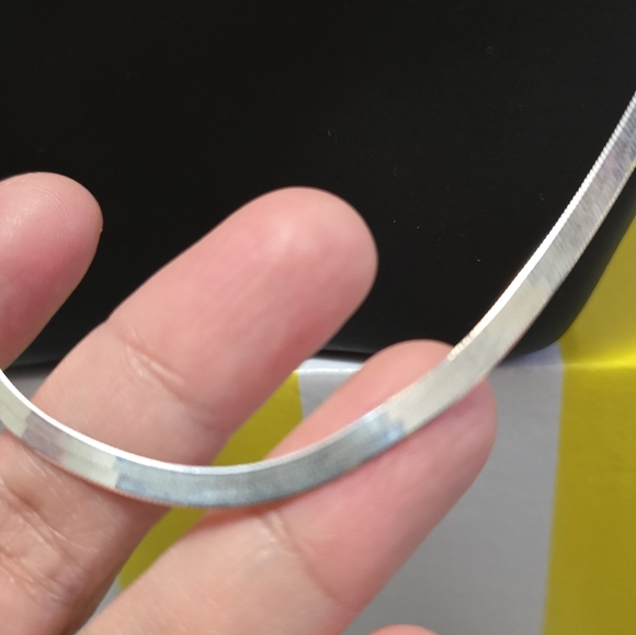 Vintage Herringbone Sterling Silver Necklace - Picture 3 of 8